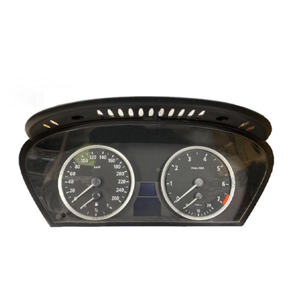 جلو آمپر BMW 530